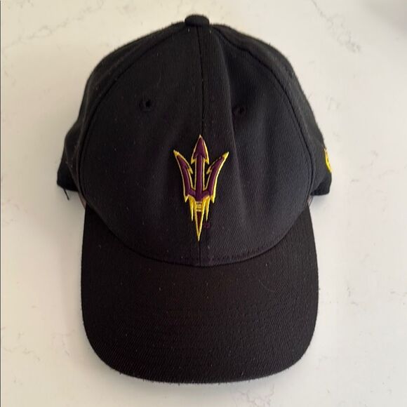 Other - ASU sun devils Black Cap with Yellow and Red Logo.  New era 39thirty. Size sm/m